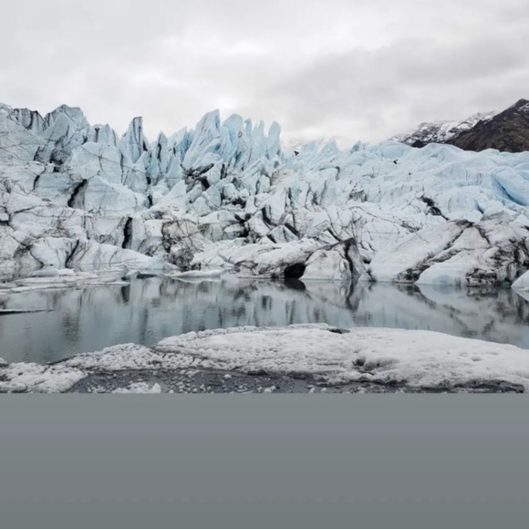 Meet your Posher, Cyndi - Picture 10 of 16